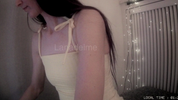 lanadelme  16-07-2021 smoking Female